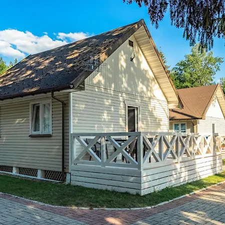 Nad Jeziorem Tarasy *