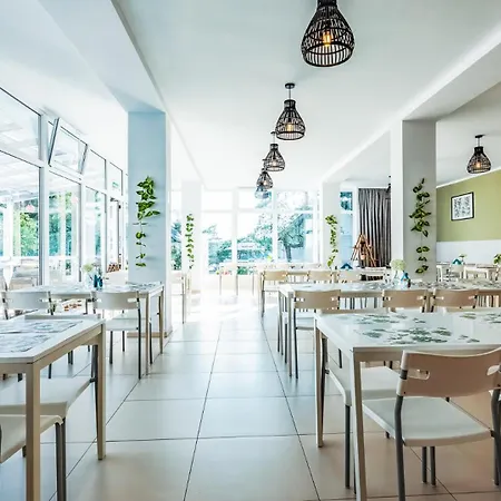 Nad Jeziorem Tarasy Ruciane-Nida